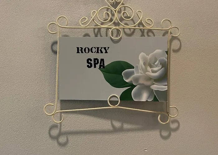 Rocky Cafe & Mini Hotel Siem Reap