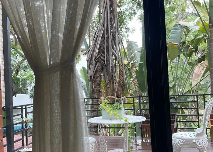 Rocky Cafe & Mini Hotel Siem Reap