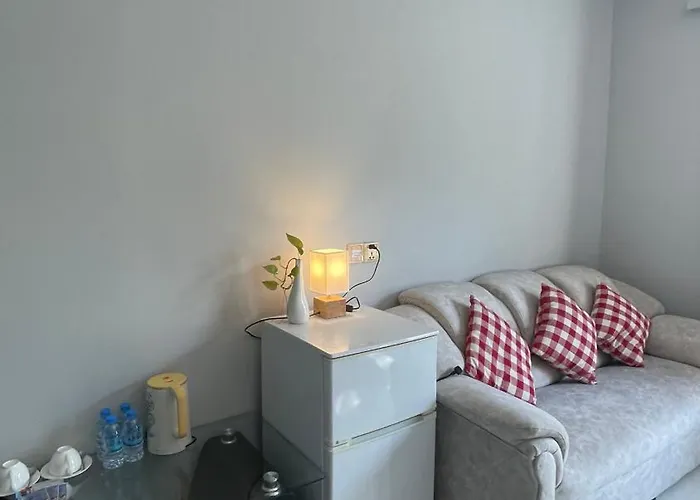 Rocky Cafe & Mini Hotel Siem Reap